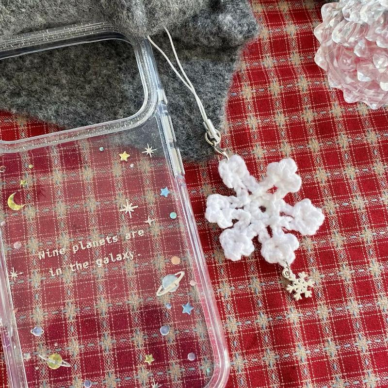 Ins Style Knitting Wool Bow Snowflake Keychain Mobile Phone Rope Pendant Winter Snowflake Bag Pendant Decoration Accessories A6