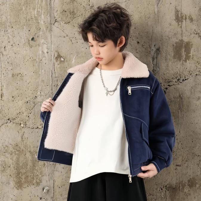 Kids' Fur Collar Leather Jacket with Fleece Lining - Thick Lapel Motorcycle Style for Boys, Winter Fashion.