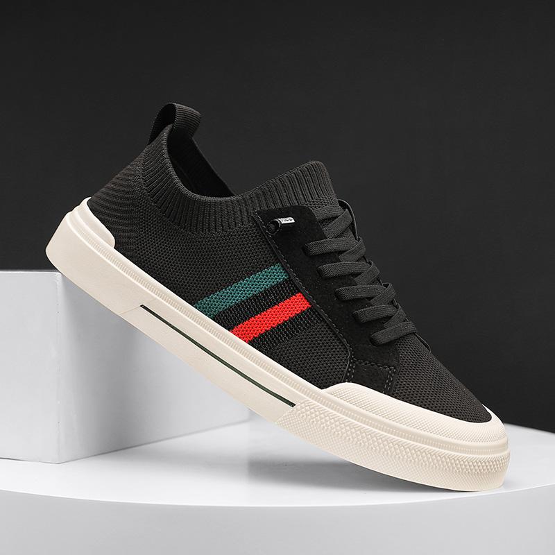 Men Summer Spring Autumn Casual Shoes Breathable SlipOn Mesh New Men's panel shoes, lazy slip labor protection work canvas