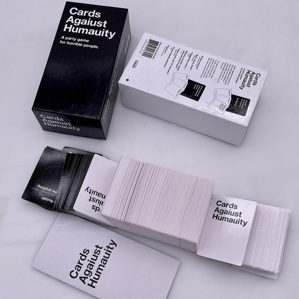 Englische Cards Against Humanity: Internationale Version (US-Ausgabe)