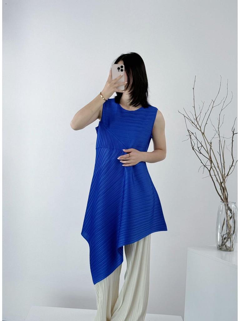 Miyake Pleats PP Irregular Sleeveless Long Dress - Japanese Casual, Waist-Cinched, Slimming, Lightweight Luxury Fashion.