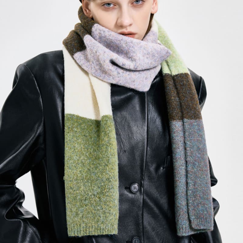 

KIMZISU Colour Block Muffler _ GREEN GREEN_OS
