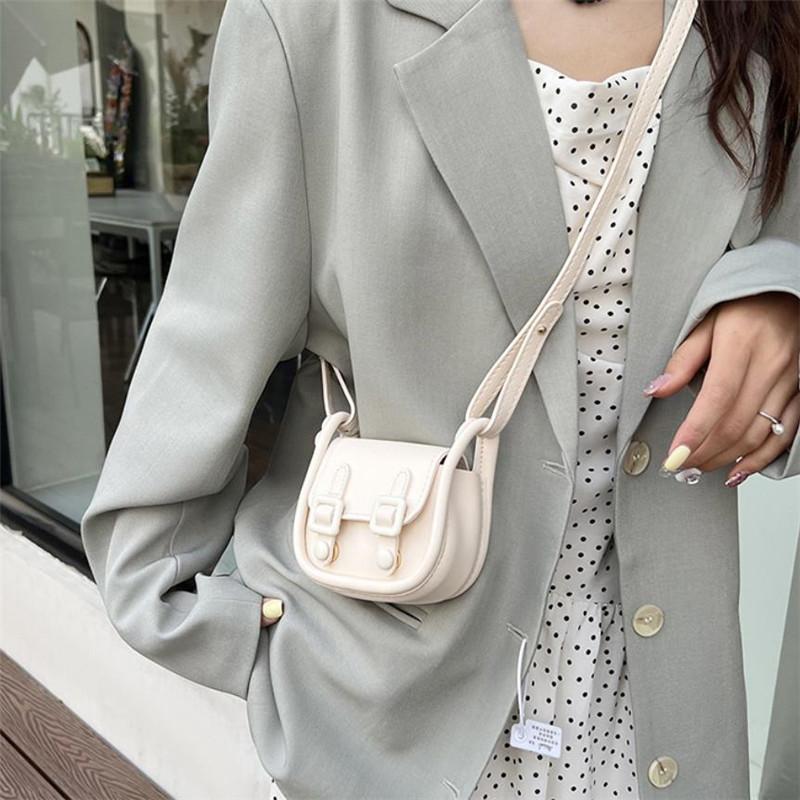 Chic Mini Saddle Bag  Lipstick Bag for Women Stylish Vintage Simple Small Handbag Shoulder Bag for Girls Square Crossbody Bag