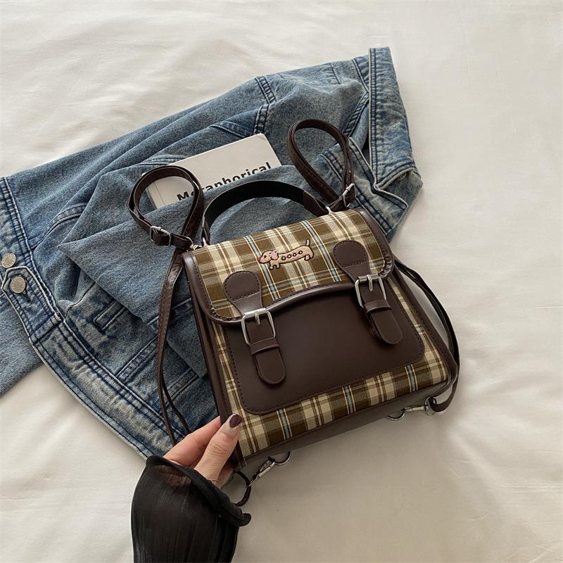 Fashion Retro and Beautiful Backpack for Women 2025 New College Style Small Backpack Casual Work Commute Small Square Bag No