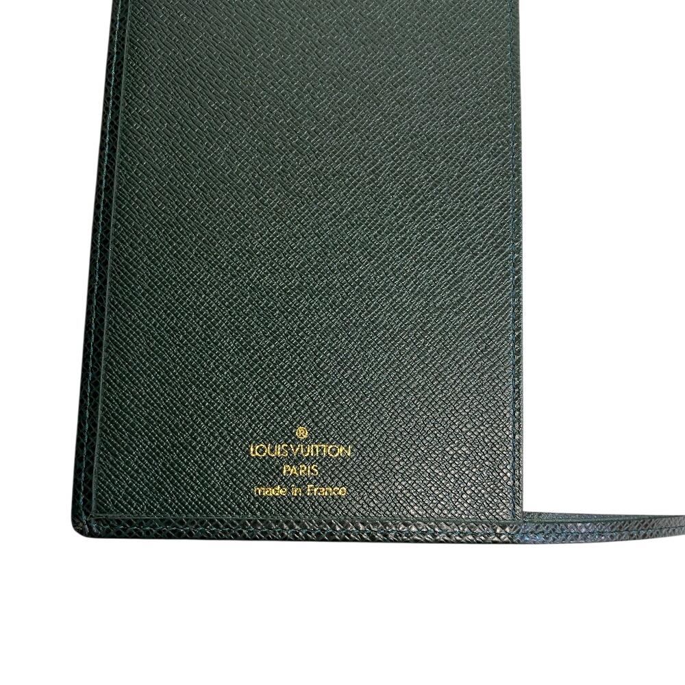 LOUIS VUITTON R20407 Taiga leather Notebook cover green leather Used