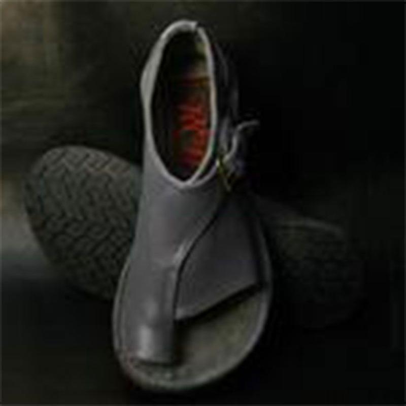 Wish Flat-bottomed Buckle Round Head Cuff Women's Large-size Sandals