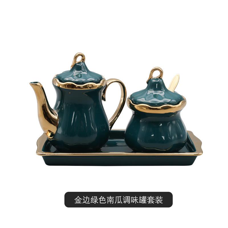 Luxury Gold Plated Porcelain Spice Jar with Tray Ceramic Necklace Chili Jar Kitchen Home Olive Oil Pot Kitchen Utensils Decor