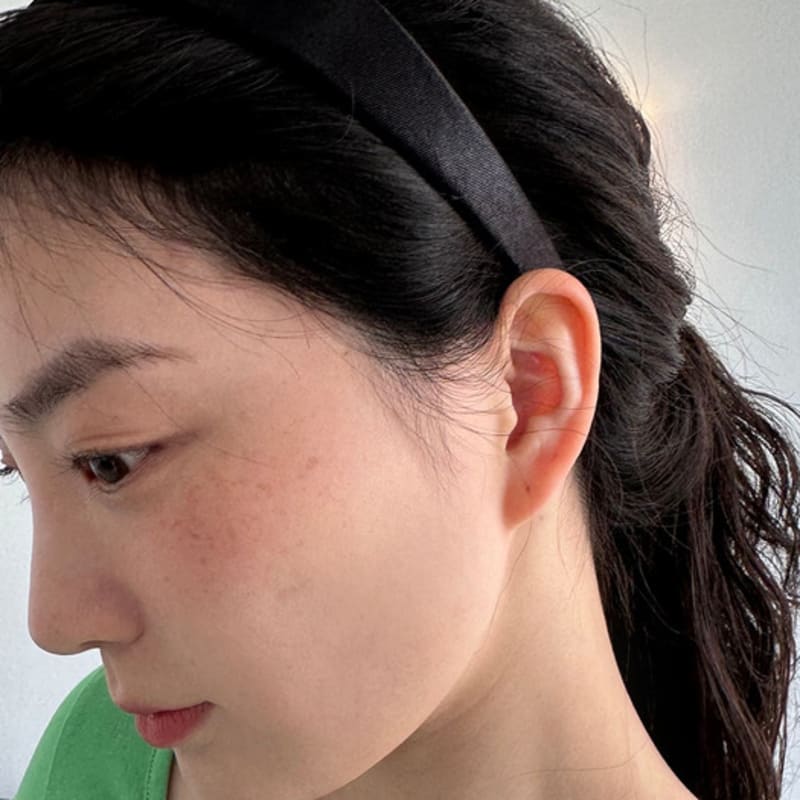 geegee satin hair band (black)