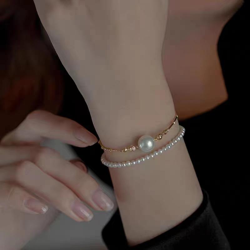 

Women s Exquisite Single Pearl Bracelet: Light Luxury & Niche, 2024 New High-End Style
