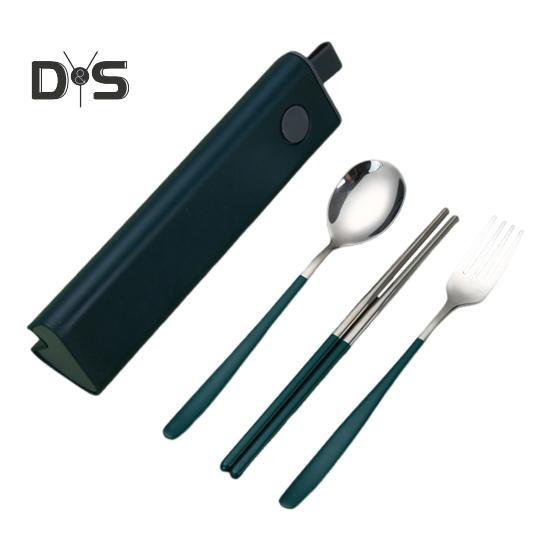 Travel Utensil Set Stainless Steel Fork And Spoon with Case Portable Tableware Set Smooth Edge Flatware Set for Office School Camping