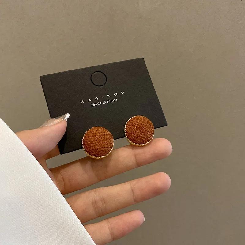 Autumn Winter Models Leopard Print Plush Earrings Female Korean Temperament Net Red Fashion Cold Wind Retro Earrings Ear Jewelry