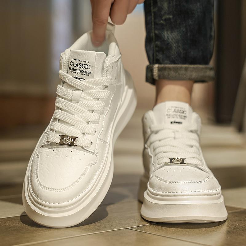 Feeling New Autumn and Winter High-top Inner Height Increase Sports and Leisure Small White Board Shoes