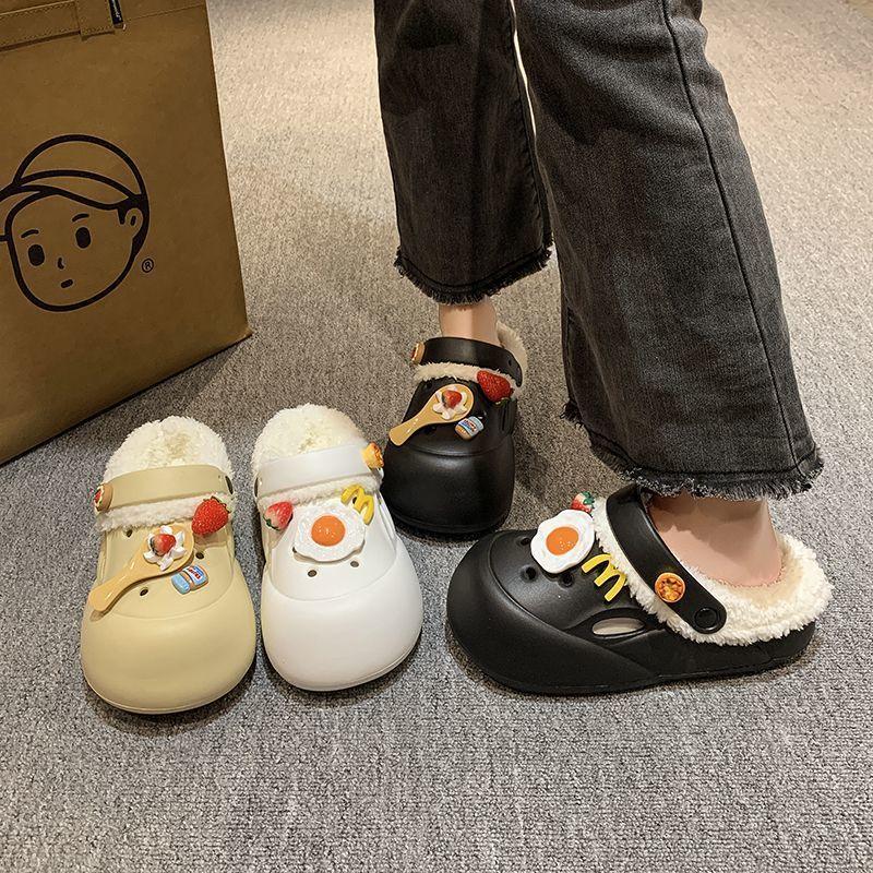 Wearing warm and versatile cartoon cute fluffy slippers 2025 autumn and winter new velvet thick-soled hole shoes women's