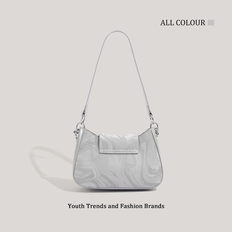 Niche Design Underarm Women's Bag Fashion Trend High Value Messenger Bag Beautiful Leisure Personality Light Luxury Hand Bag