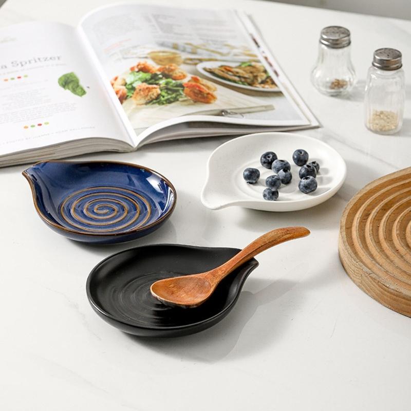 Stove Side Spoon Rest Dish for Home Cooking, Plain Look Rest with Ridged Middle and Sauce Saving Tip for Counters