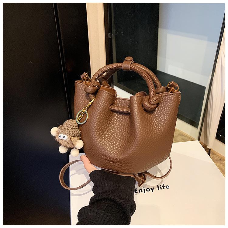 

Премиальный сенс Maillard женская осенняя 2025 популярная ретро сумка через плечо сумка-мессенджер для поездок на работу сумка-ведро