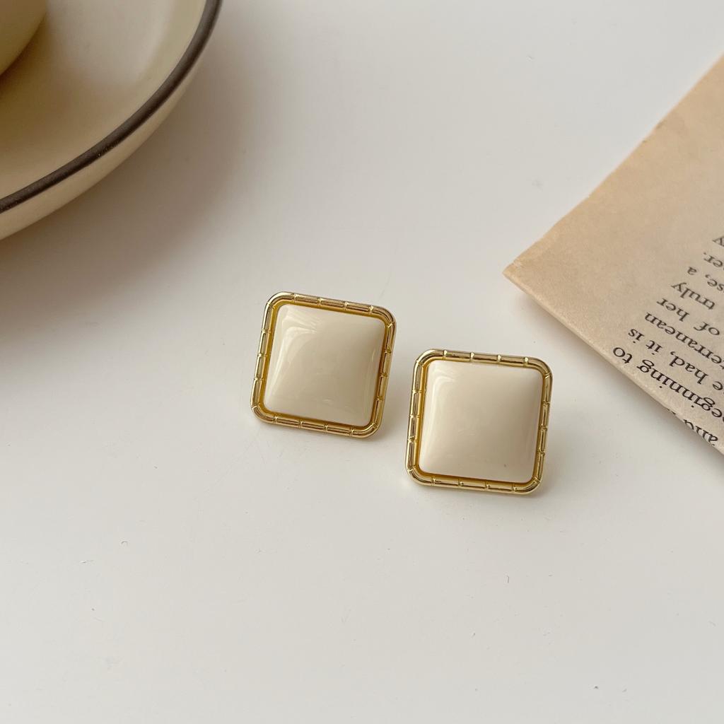 Französische Vintage Temperament Weiße Geometrie Ellipse Quadrat Ohrstecker für Damen Trend Charms Piercing Schmuck Zubehör Geschenk