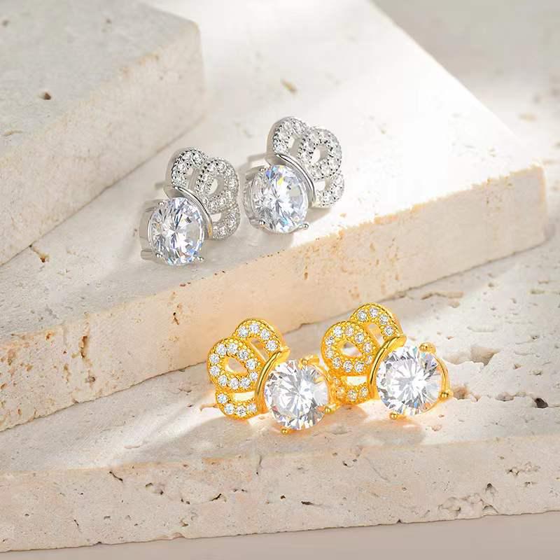 Beixi S925 Sterling Silver Crown Stud Earrings with Shiny Zirconia - Elegant and Luxurious Women's Jewelry