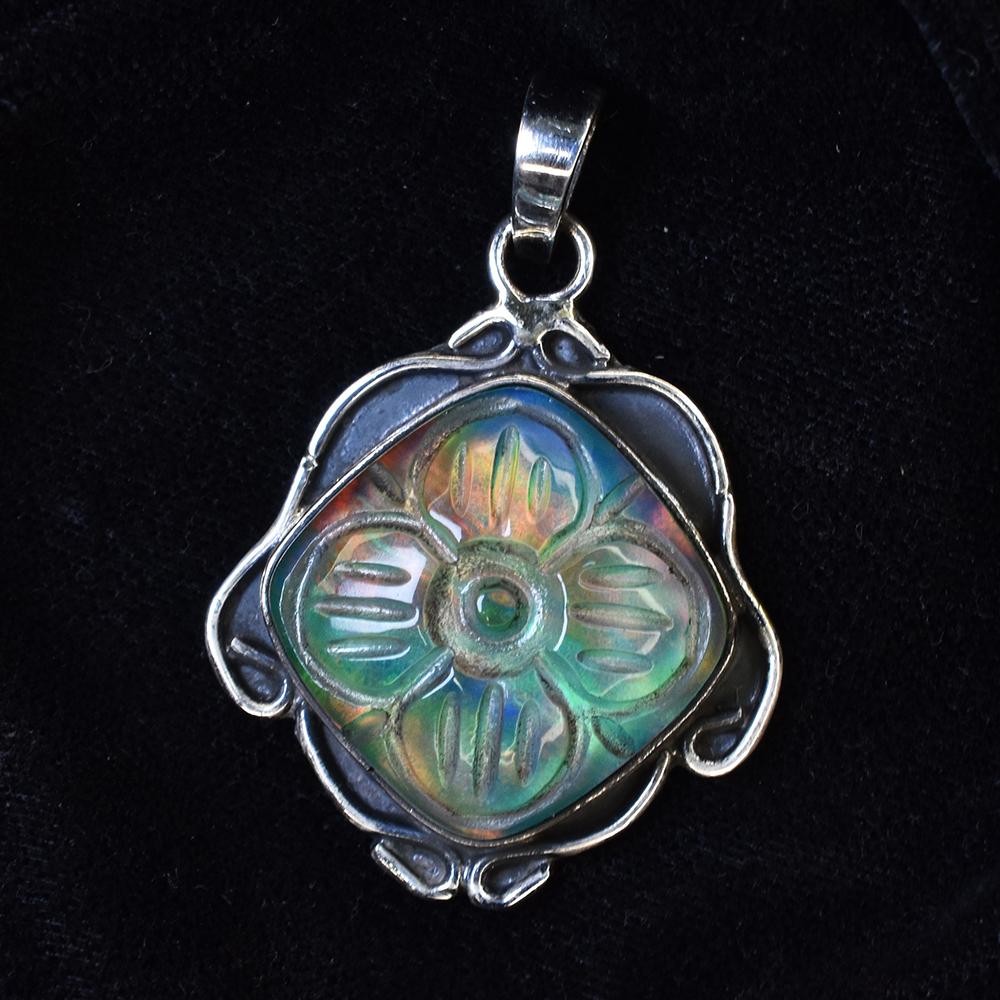 

Natural 47 Ct Square Cushion Certified 925 Sterling Silver Opal Gems Pendant 39.7 mm approx різнокольоровий