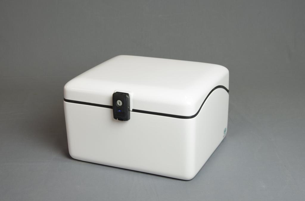 JMS NEW Luggage S Box B-28 White (No Mat (Urethane Sponge Bottom)) Universal Key Compatible, No Mounting Hardware, B-28W-SN