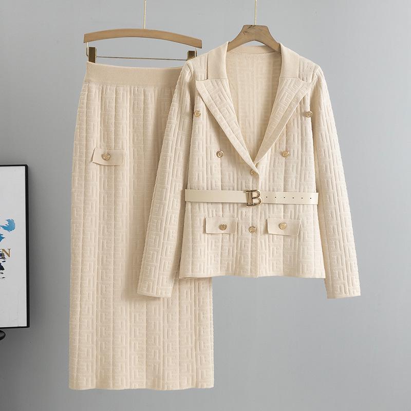 Women's Spring & Autumn High-End Knit Suit Set with Slimming Collar Coat & Hip Wrap Skirt