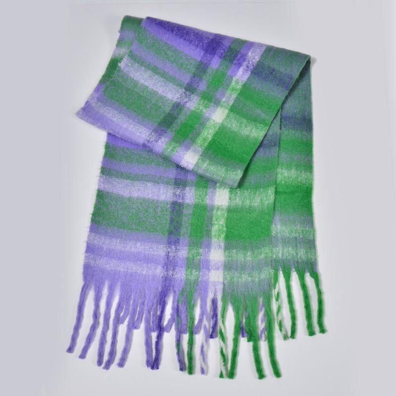 New Autumn and Winter Circle Yarn Thickened Plaid Scarf Men's and Women's Fashion Warm Fringed Long Couple Scarf