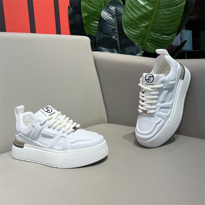 Personalized dad shoes are comfortable, soft and lightweight casual shoes. Thick soles increase thinness. Temperament board shoes