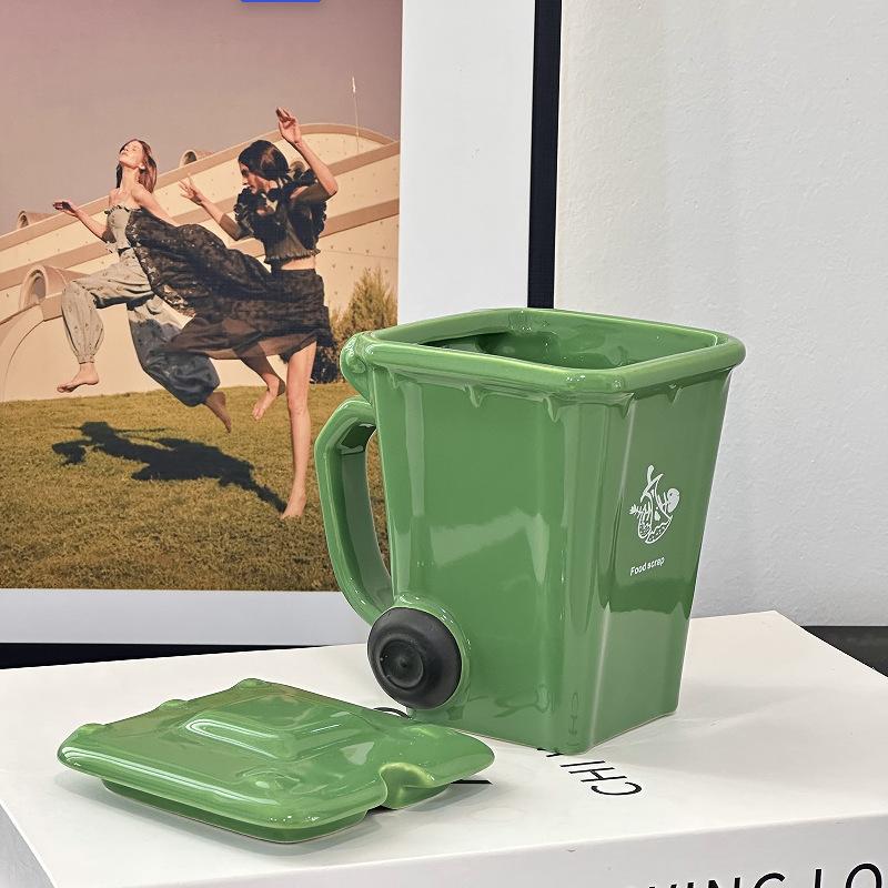 Kreativní keramický 3D hrnek ve tvaru recyklačního koše, modelování odpadkového koše, osobnostní vtipné keramické hrnky