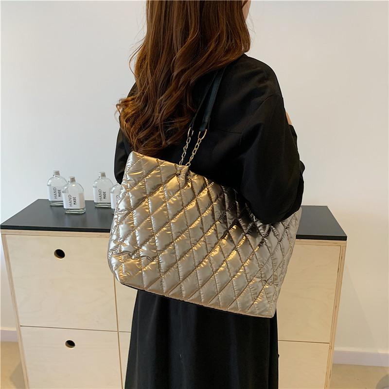 Stylish And Trendy 2024 Summer New Large Capacity Casual Crossbody Tote Bag For Women