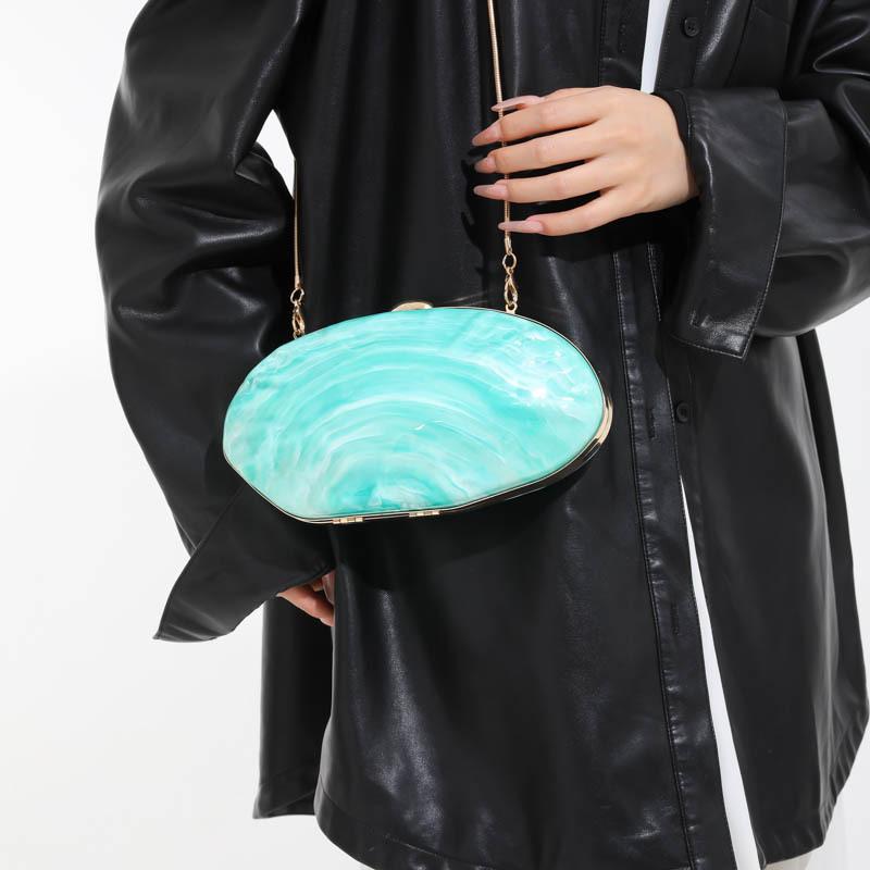 2025 Fashion New Shell Pattern Acrylic Frame Shoulder & Crossbody Bags Stylish Design Chains Exquisite Party Handbags for Women
