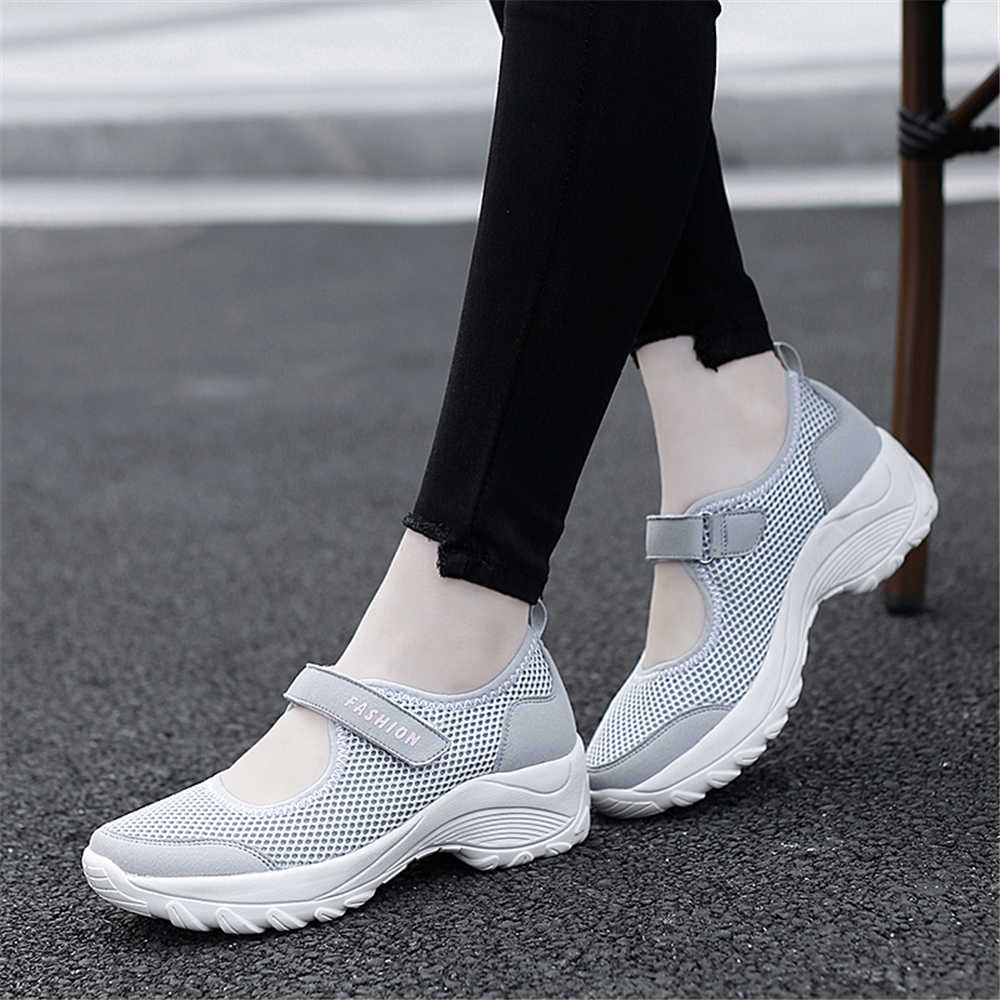 Fashion Size 42 Non Slip Beige Sneakers Women Flats Ladies Shoes Green Women's Silver Brand Sports Supplies Leading Loofers