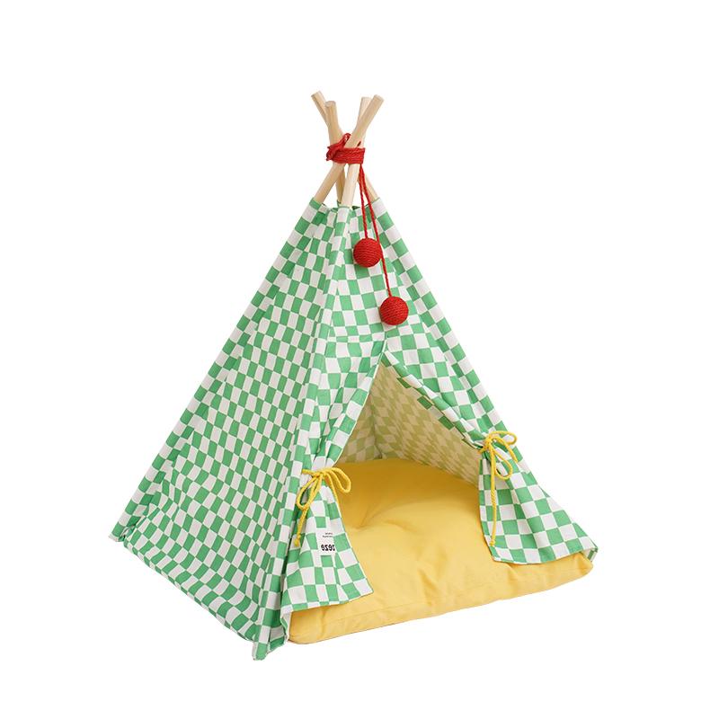 

Christmas Fluffy Pet Tent Semi-Enclosed Cat House for Winter Warmth Detachable Washable Kitty Bed Plush Sleeping Pad for Cats within 10kg