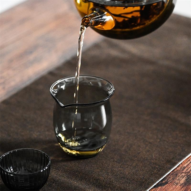 200ML Japanese Style Heat Resistant Glass Fair Cup Tea Pitcher Fair Mug Chahai Justice Cup Kungfu Tea Set Accessories Teaware