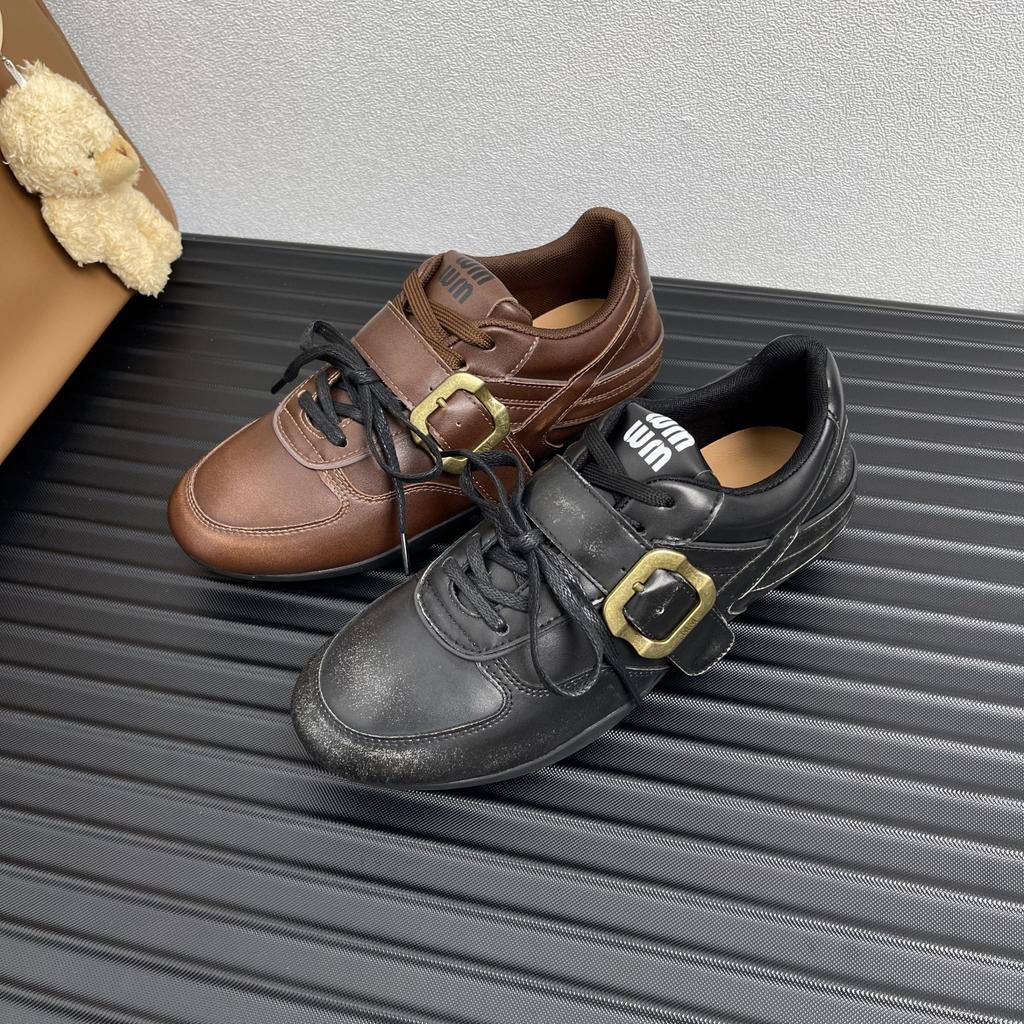 Leather loafers women's early autumn new retro versatile lace-up belt buckle small leather shoes