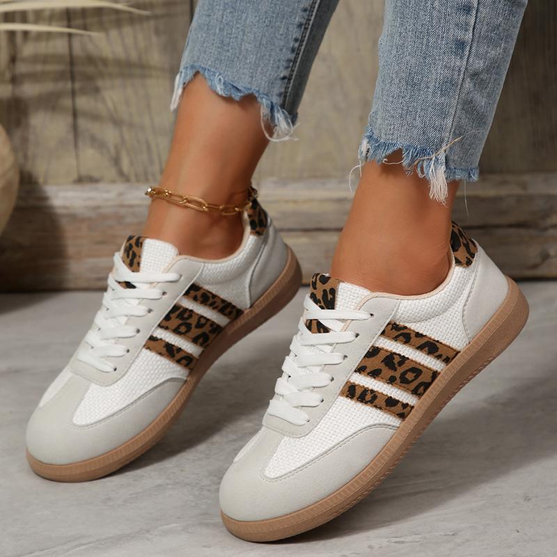 Plus Size 42 Leopard Print Flat Shoes Women Comfortable Breathable Flat Heels Sneakers Woman Non Slip Soft Sole Sports Shoes