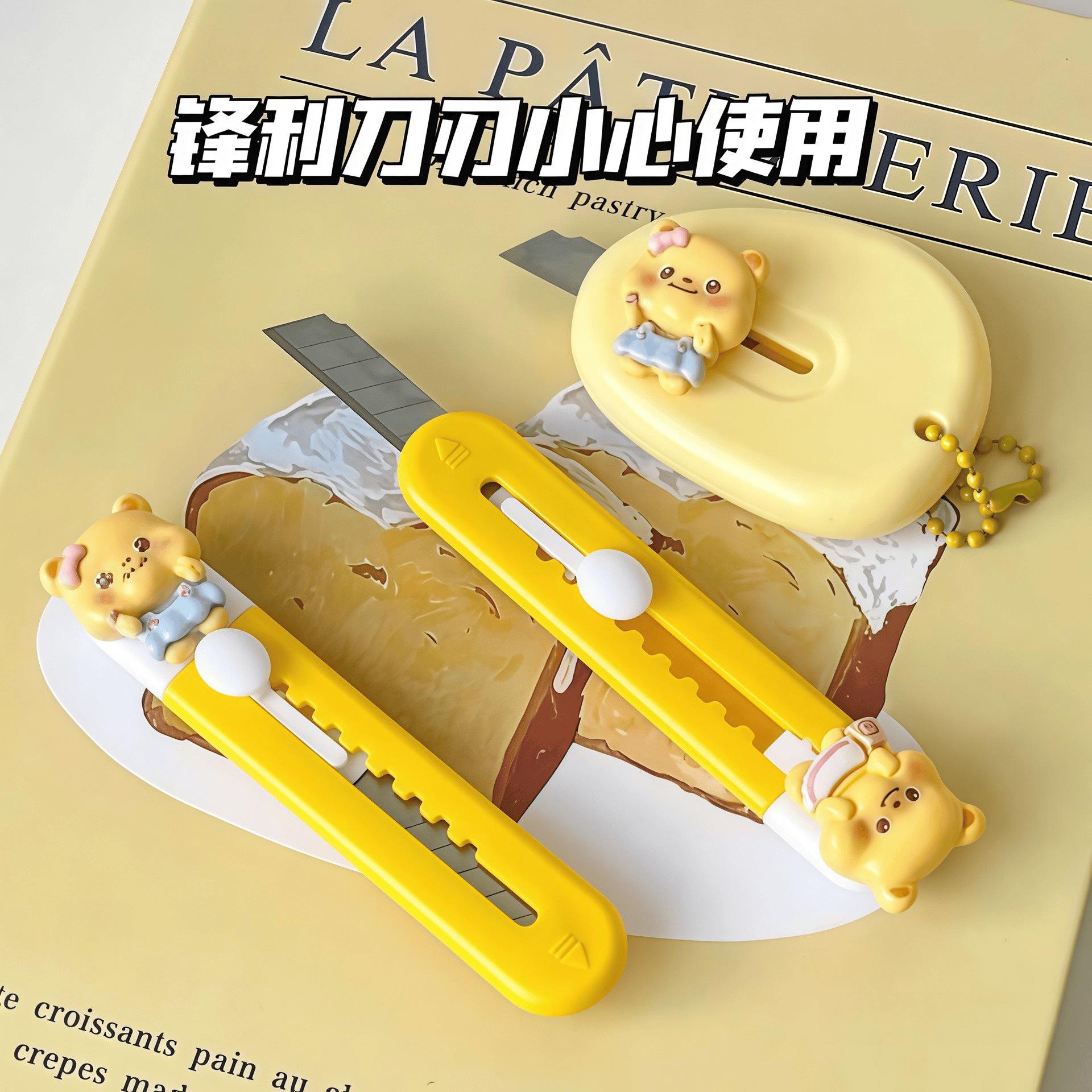 

Портативный милый нож для рукоделия в виде медвежонка - Маленький, высокоценный резак для бумаги и вскрыватель коробок для студентов Round/1 piece