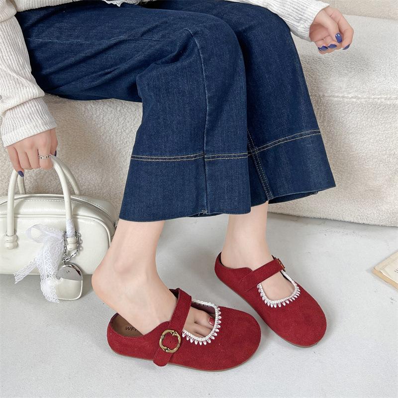 Internet celebrity explosion red retro thick bottom bag head drag women summer wear 2025 new French versatile Birkencool slippers