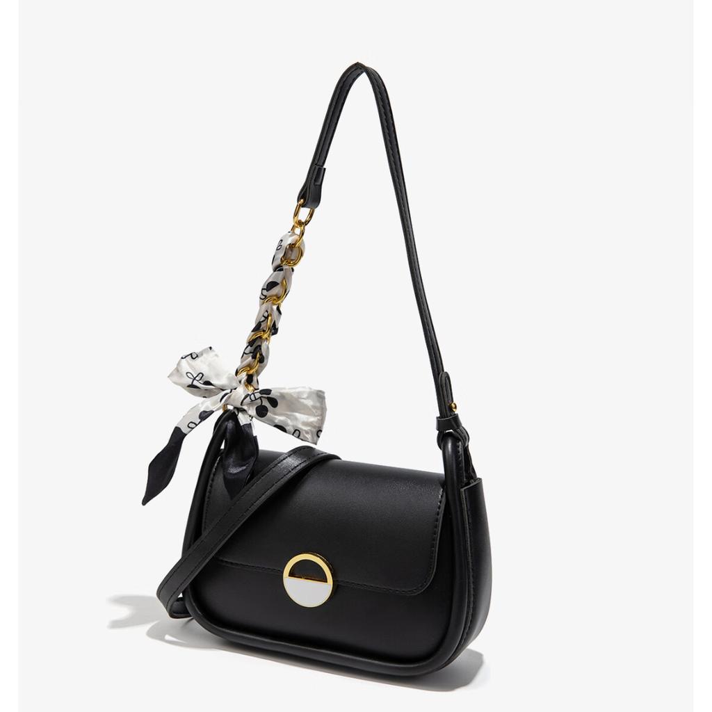 Women's Bag Small Square Bag Fashion Crossbody Bag Send Girlfriend Shoulder Bag Women's Mini Underarm Bag Length 21cm High 15cm Wide 8cm