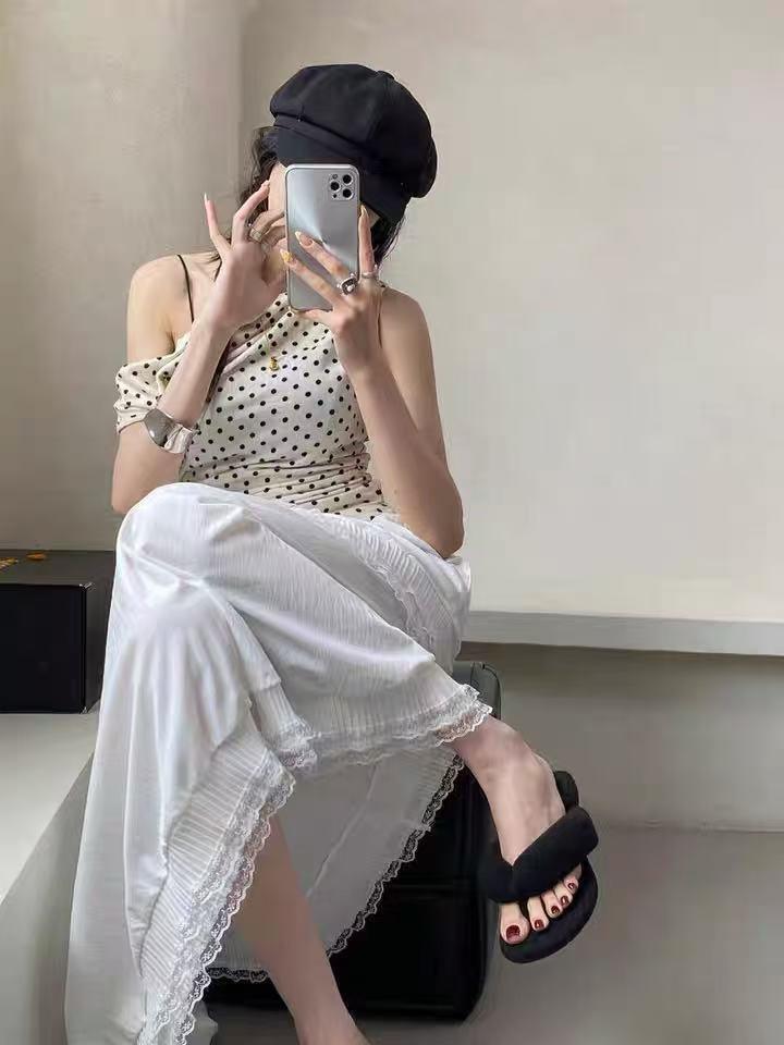 New Footwear Flock Women Wedges Slippers Flip Flops Fashion Round Toe Ladies Wedges Toe Clip High Heel Shoes Female Sandals