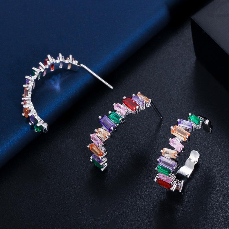 Ki0104 Boucles d'oreilles Couleur Douce Anneau Zircon Semi-circulaire en C, Boucles d'oreilles Bague pour Femmes