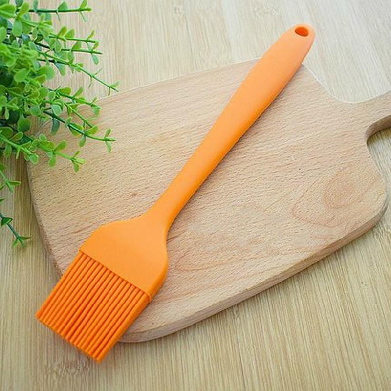 Large Silicone Brush 26cm Barbecue Brush Oil Brush Baking Tool Kitchen Sauce Brush High Temperature Resistance