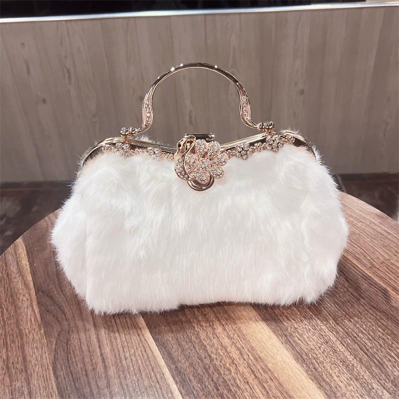 New Autumn and Winter Fashion Versatile Diagonal Cross Women's Bag