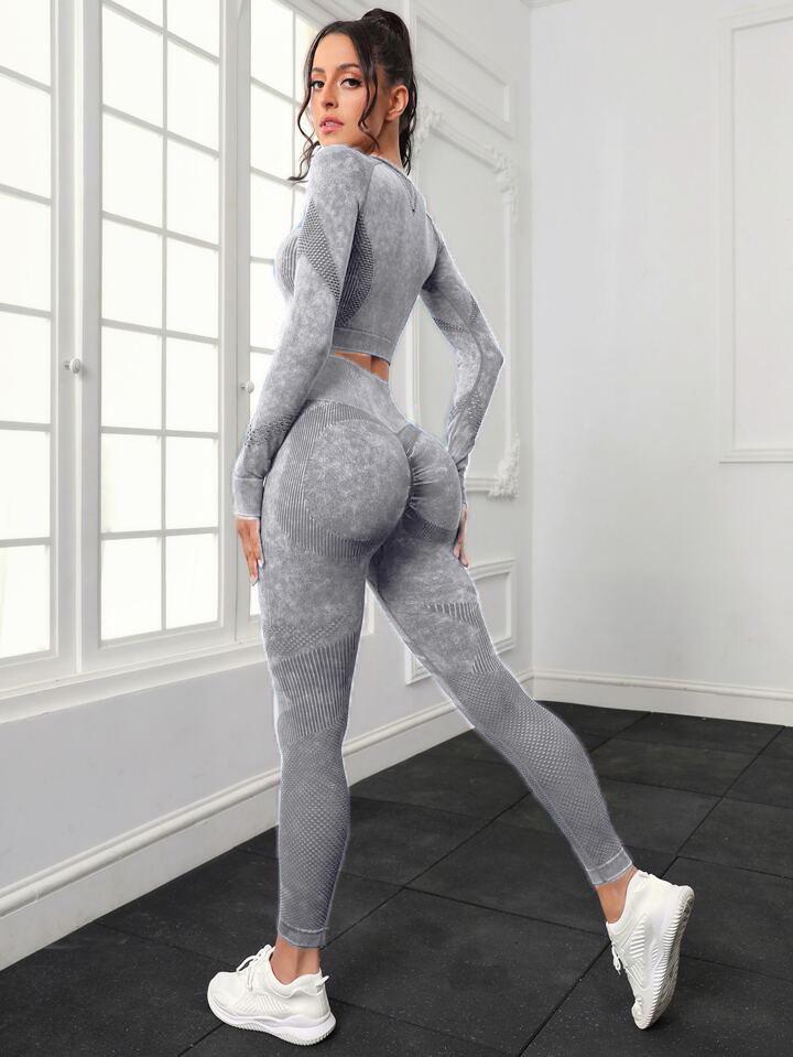 Women's Quick-Dry Seamless Yoga Suit: Peach Hip Fitness Pants & Sports Top Set