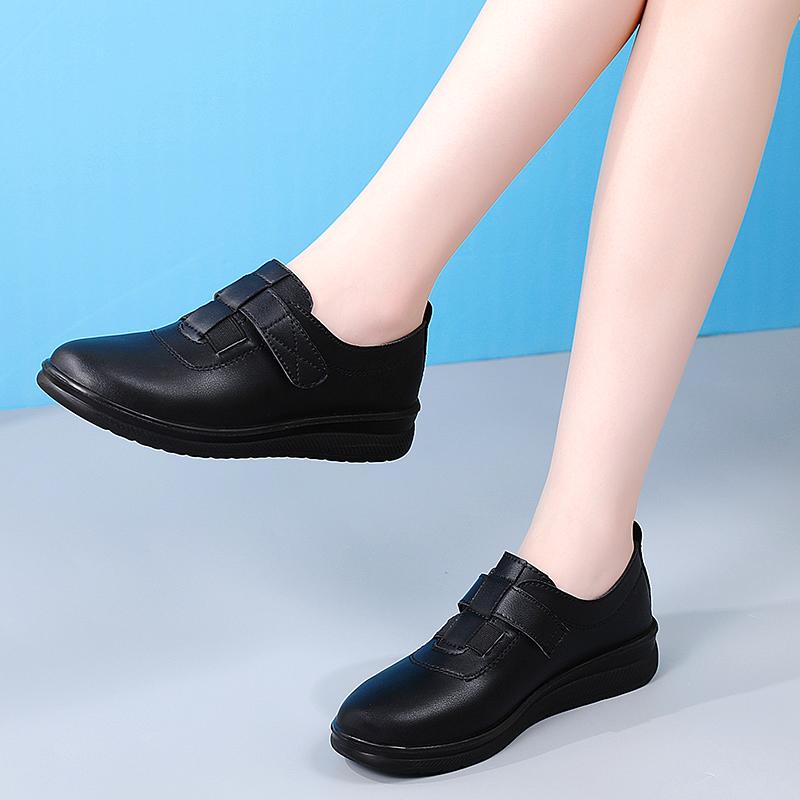 Women's Black Loafers Moccasins Casual Slip On Walking Shoes for Mother Plus Size