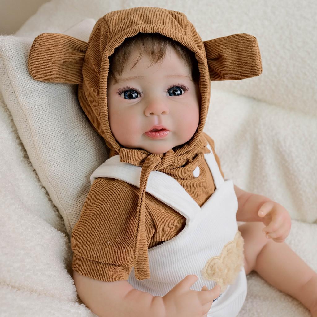 Silicone Baby Doll With Bear Overalls For Collectors And Gift Buyers