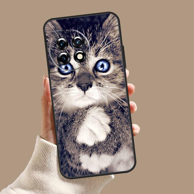 Black Cat Staring Eyes Case For OnePlus Nord 5 CE 3 4 Lite N20 N30 OnePlus 15 13 12 11 8 9 10 Pro 10T 13T 13R Cover
