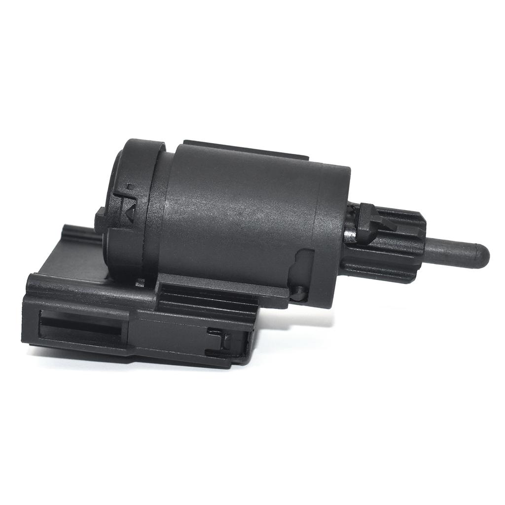 Brake Light Switch Stop Lamp Switch Replacement for Aud TT 1.8L 2000-2006 for VW Jetta 2002-2008 No.1J0945511/1J0945511A/1J0945511B