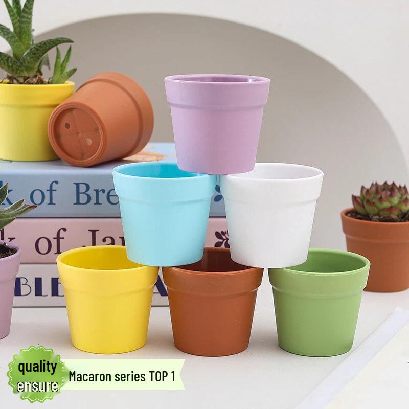 Mini Faux Ceramic Crochet Flower Pot – Anti-Fall, Handmade, White, Artificial Plants & Lawn