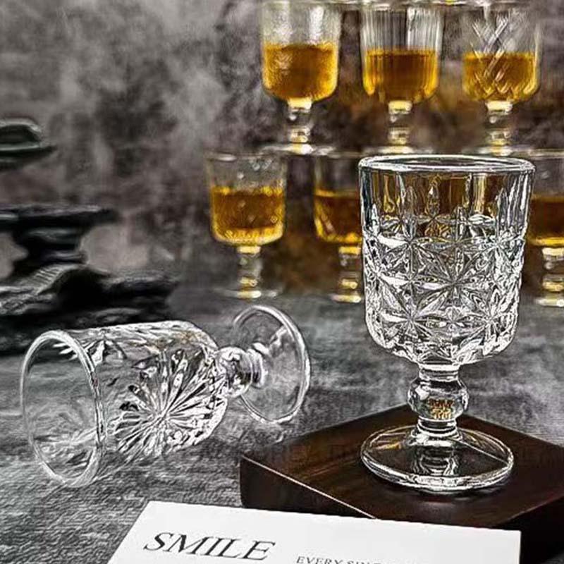 High-Stem Engraved Retro European Style Baijiu & Cocktail Glasses - Mini Spirit Wine Glasses (Set of 1 or 2)