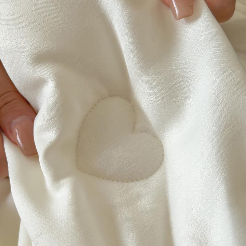 Qisefang Seidensatin Jacquard Thermostatische Winterdecke